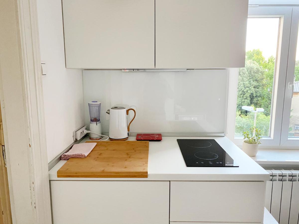 Bright Apartment 45M2 - Free Parking - Wifi Риека Экстерьер фото